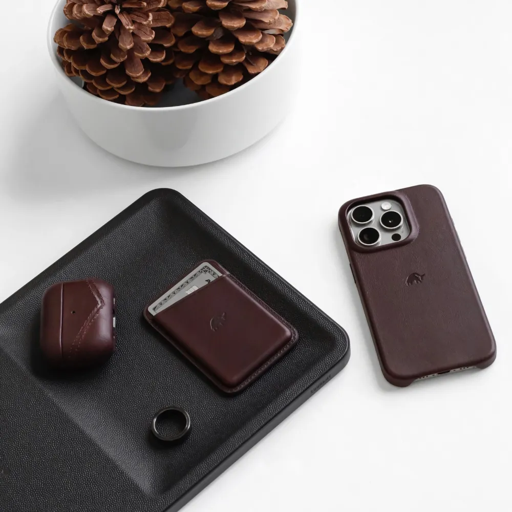 BOGO 50% OFF Minimalist iPhone Case & Wallet - Bourbon